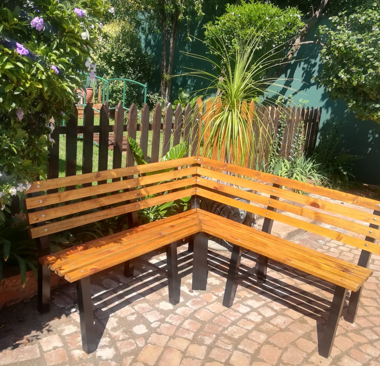Elegant Outdoor Benches For Garden Seating