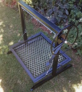 Mild steel 750mm x 550mm x 750mm height R4800